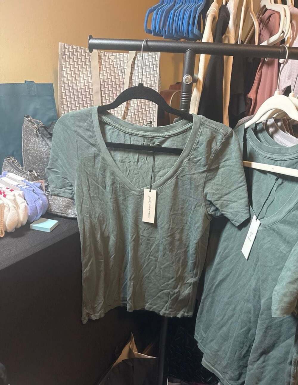 Unsubscribed NWT Green V-Neck Short Sleeve Slub Tee